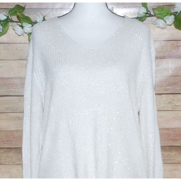 Chaps Cream Ivory Sweater Size 1X V-Neck Gold Metallic Stretch Long Sleeve - Picture 2 of 9